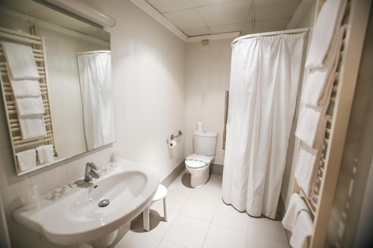 Gatell Hotel Виланова-и-ла-Желтру Экстерьер фото
