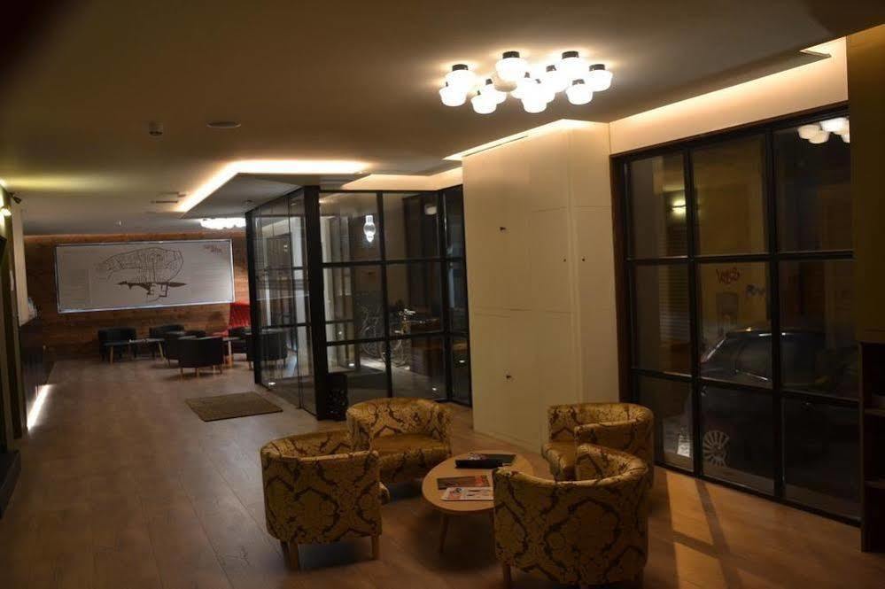 Gatell Hotel Виланова-и-ла-Желтру Экстерьер фото